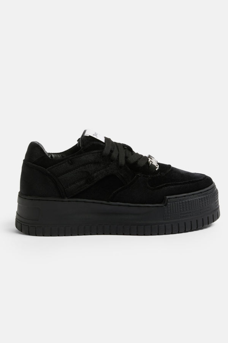 Black Juicy Couture Stacked Velvet Sneaker | JC-SN652186